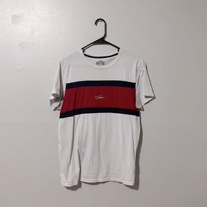 Trendy White Hollister tshirt size M
